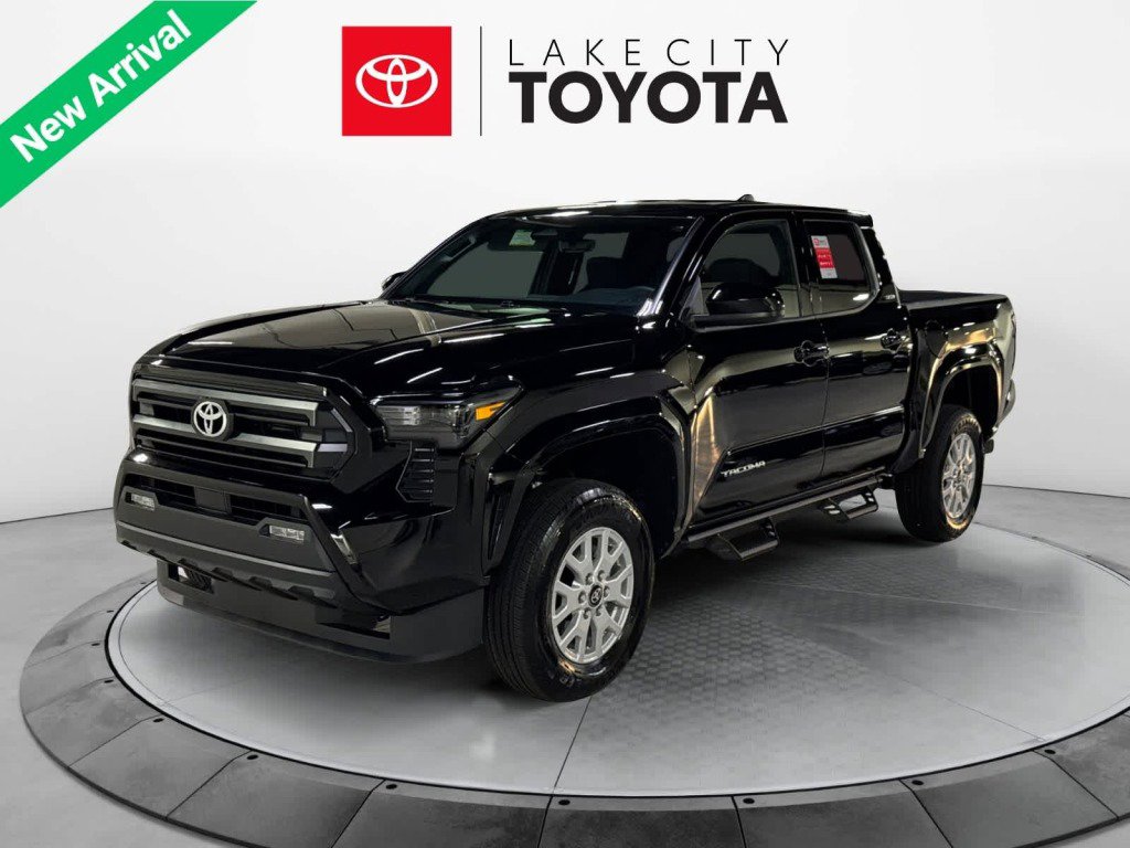 New 2025 Toyota Tacoma SR5