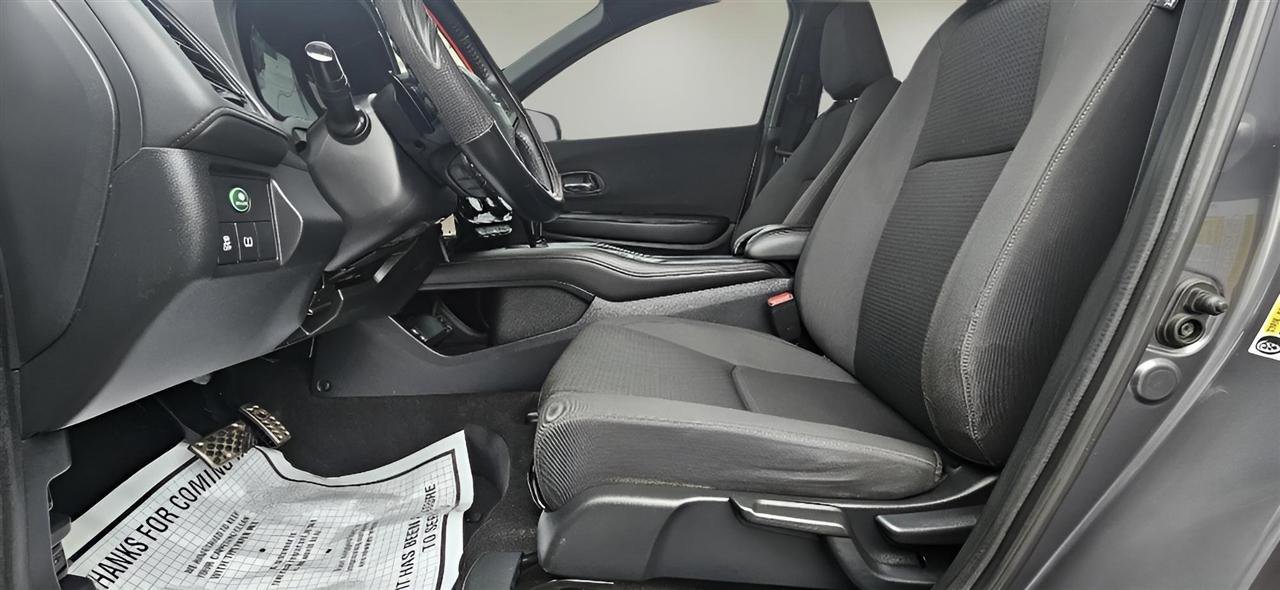 Used 2019 Honda HR-V Sport image 10