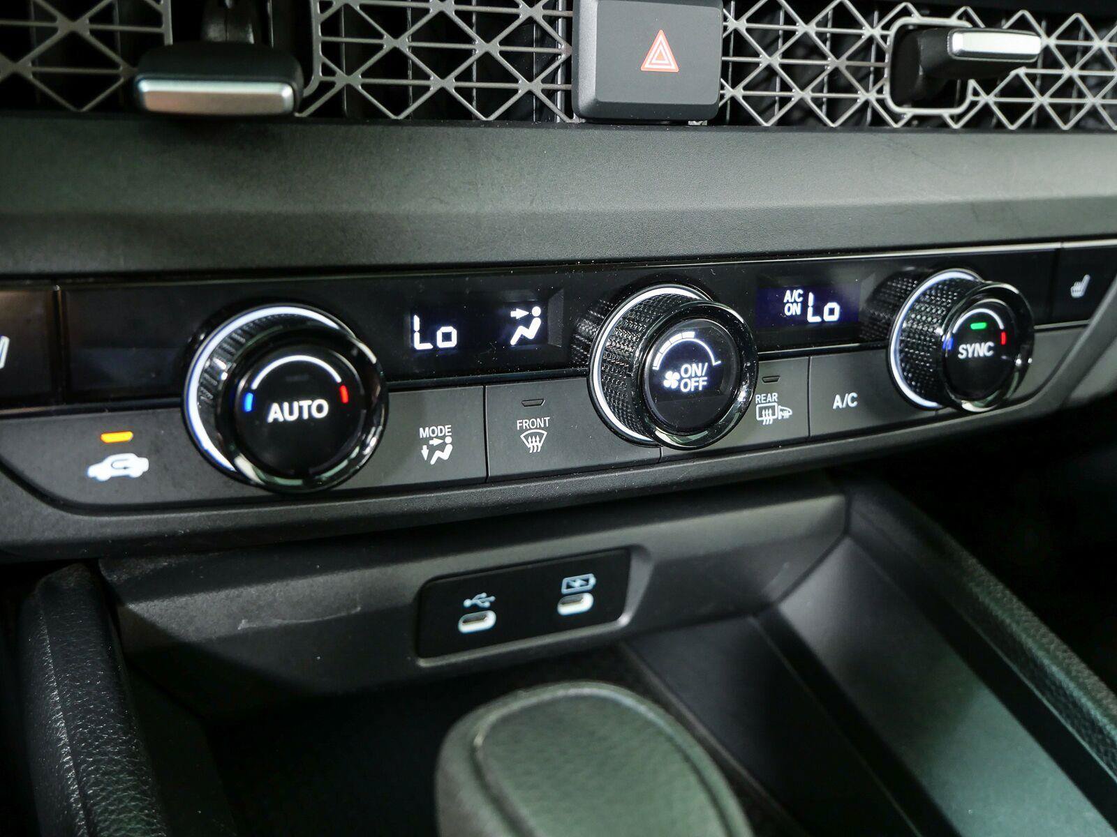 Used 2025 Honda Accord SE image 15