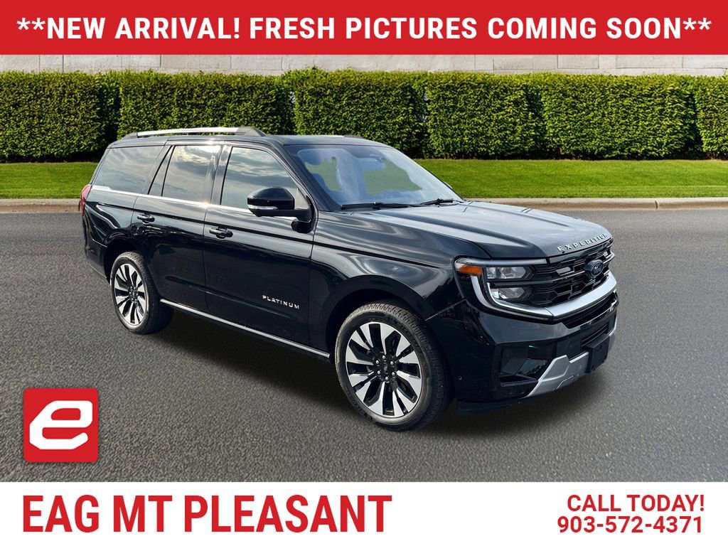 Used 2025 Ford Expedition Platinum w/ Driver's Package