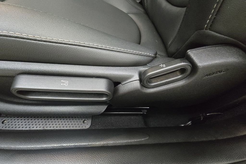 Used 2023 MINI Cooper S image 13