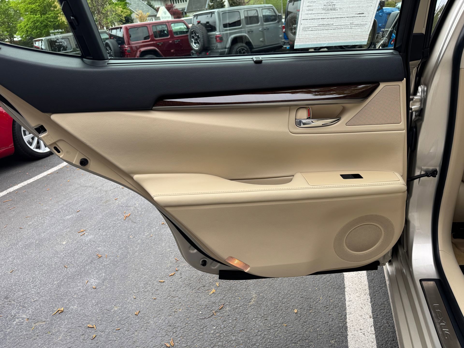 Used 2013 Lexus ES 350 image 46