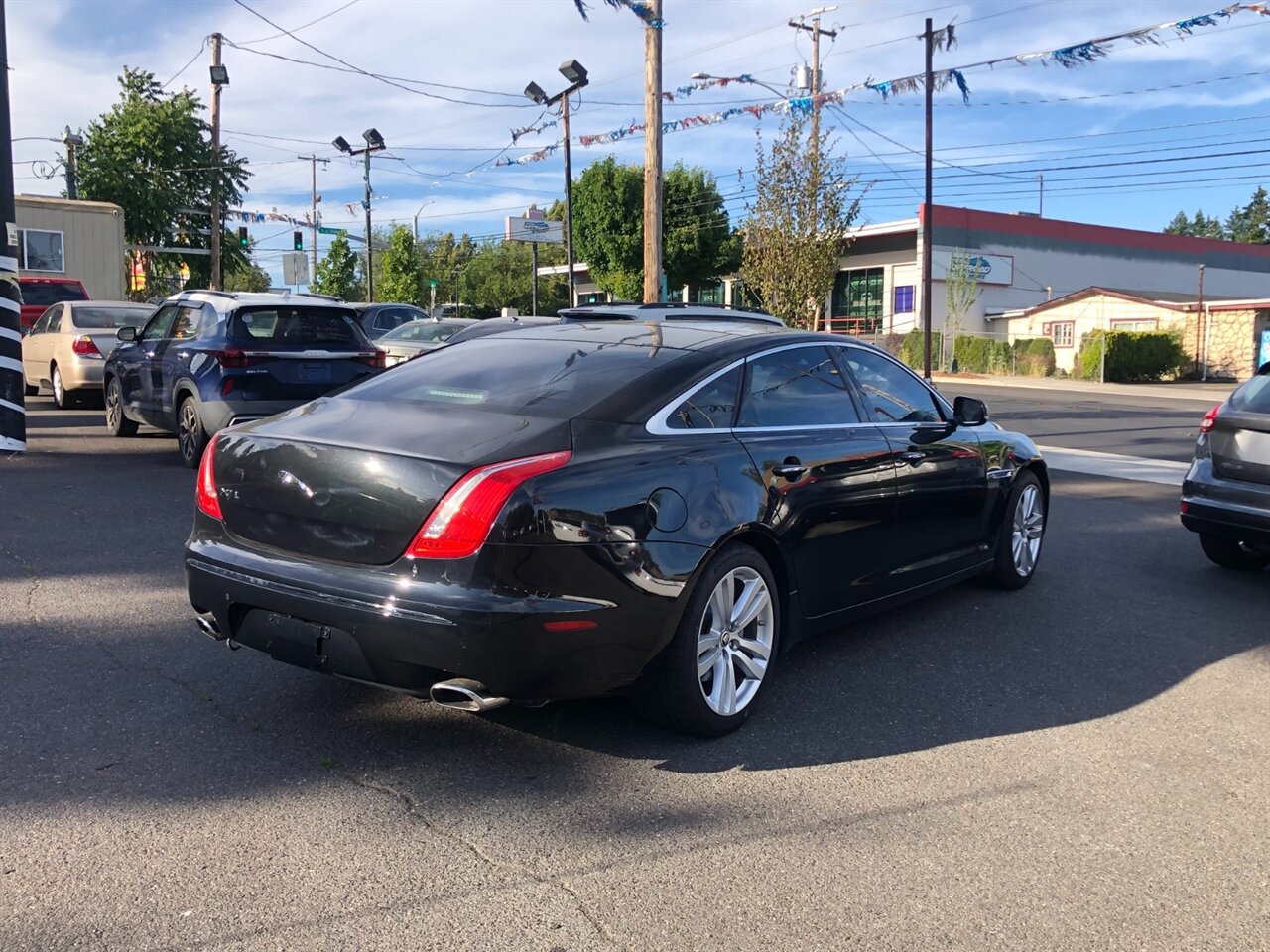 Used 2012 Jaguar XJ L RWD image 4