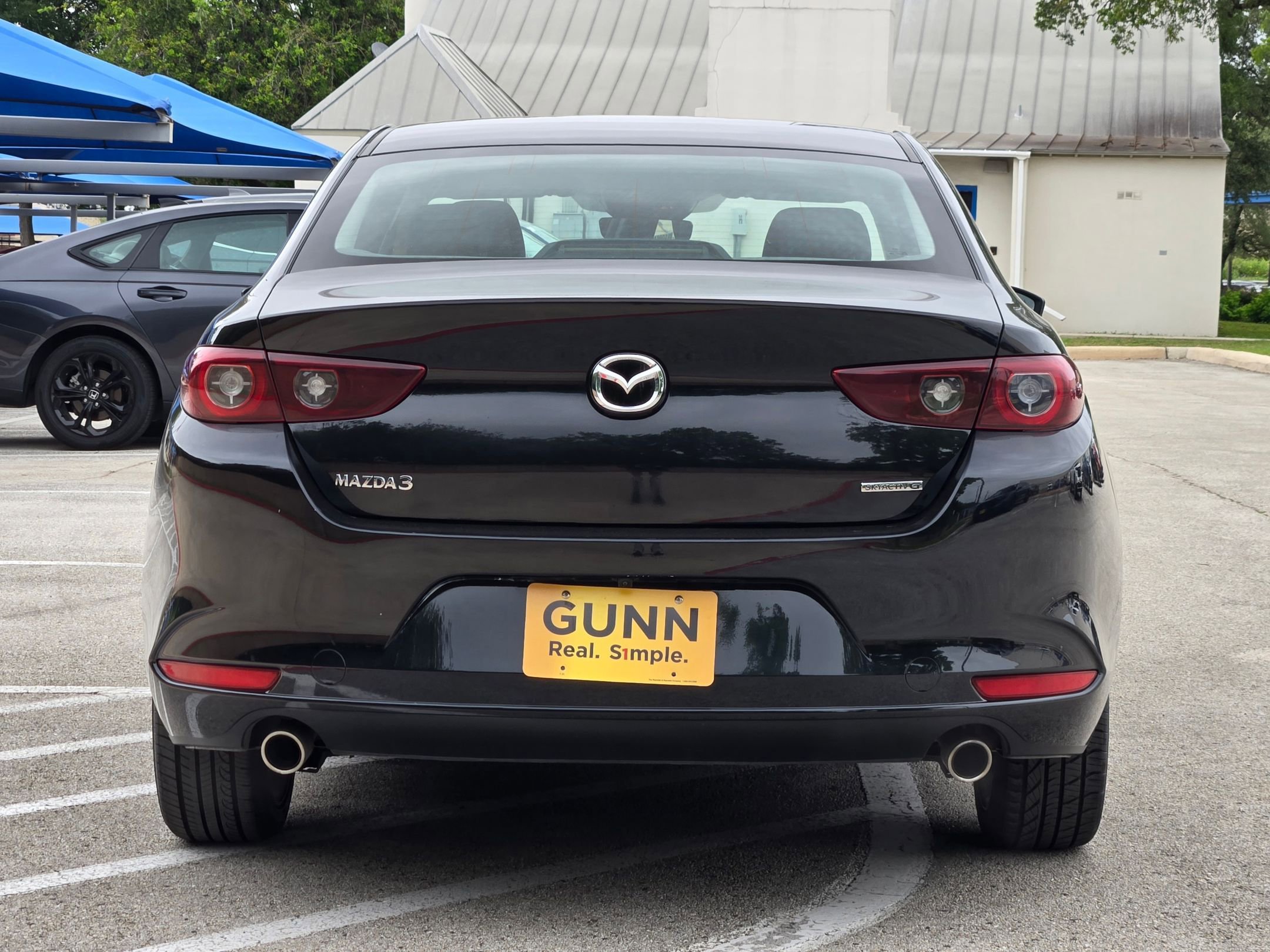 Used 2024 MAZDA MAZDA3 s FWD image 4