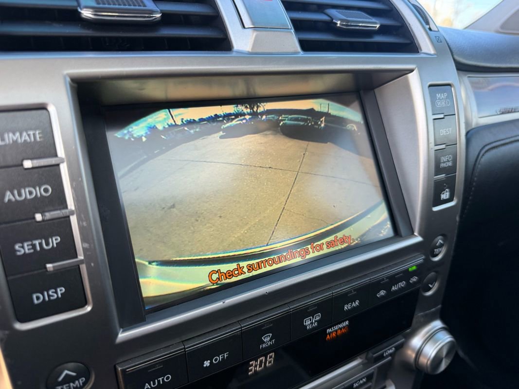 Used 2011 Lexus GX 460 image 42