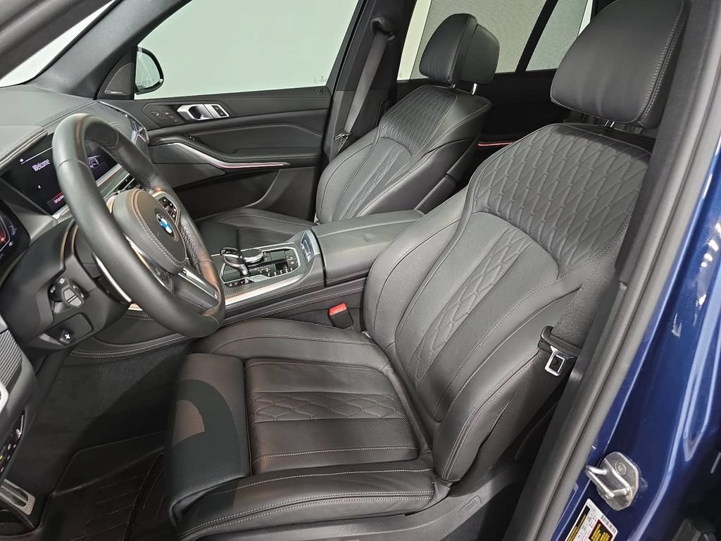 Used 2020 BMW X5 M50i w/ Executive Package AWD/4WD image 5