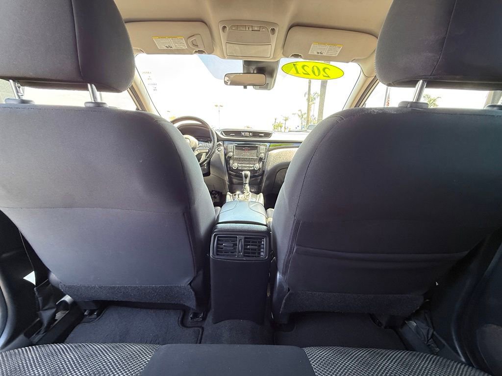 Used 2021 Nissan Rogue Sport SV FWD image 13