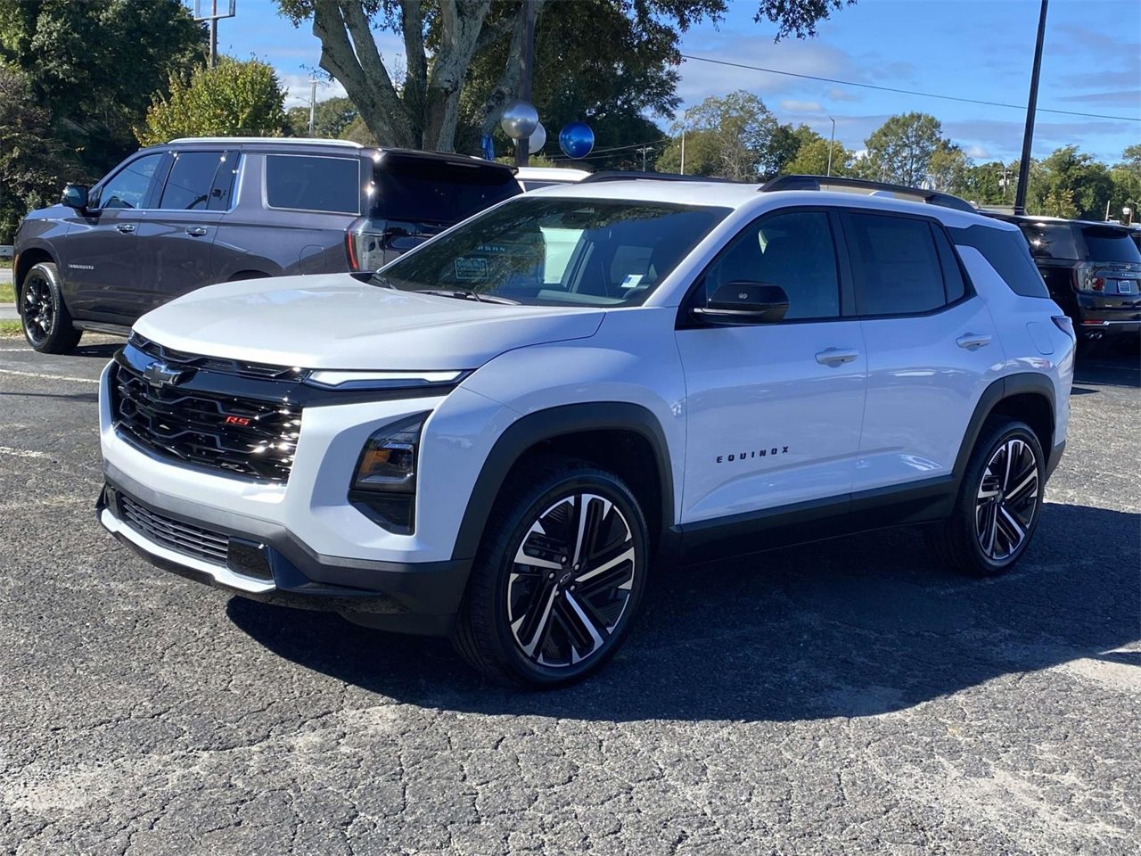 New 2026 Chevrolet Equinox RS image 3