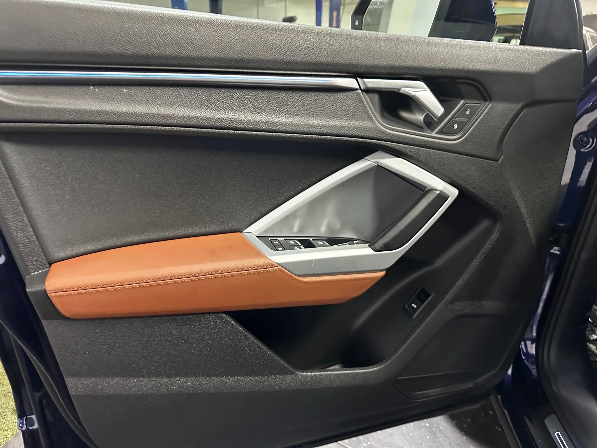 Used 2021 Audi Q3 2.0T Premium Plus w/ Premium Plus Package image 12