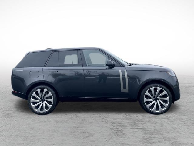 New 2026 Land Rover Range Rover SE AWD/4WD image 4