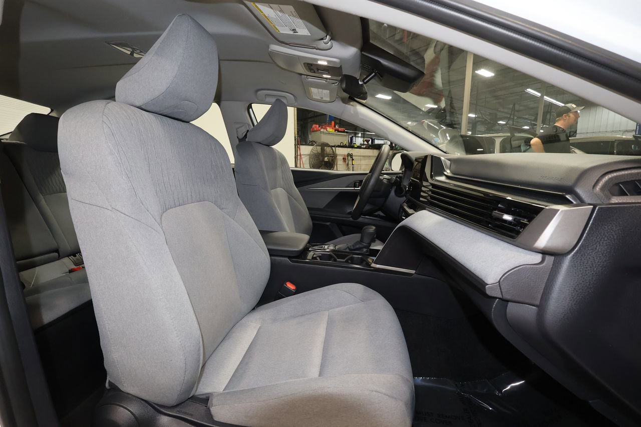 Used 2025 Toyota Camry LE image 26