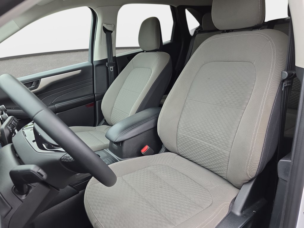 Certified 2022 Ford Escape SE w/ Convenience Package FWD image 13