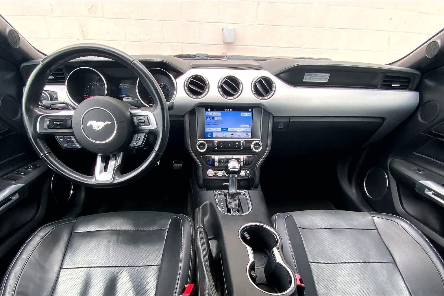 Used 2017 Ford Mustang GT Premium w/ Equipment Group 401A RWD image 10