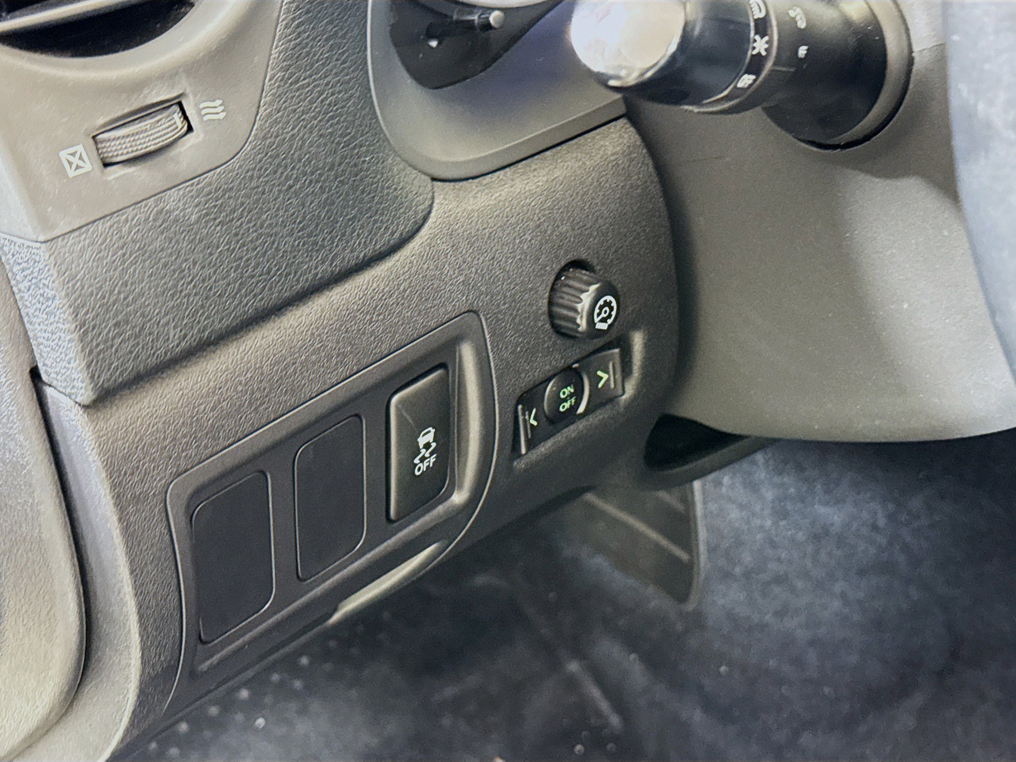 Used 2013 Lexus IS 250 AWD w/ Premium Pkg image 10