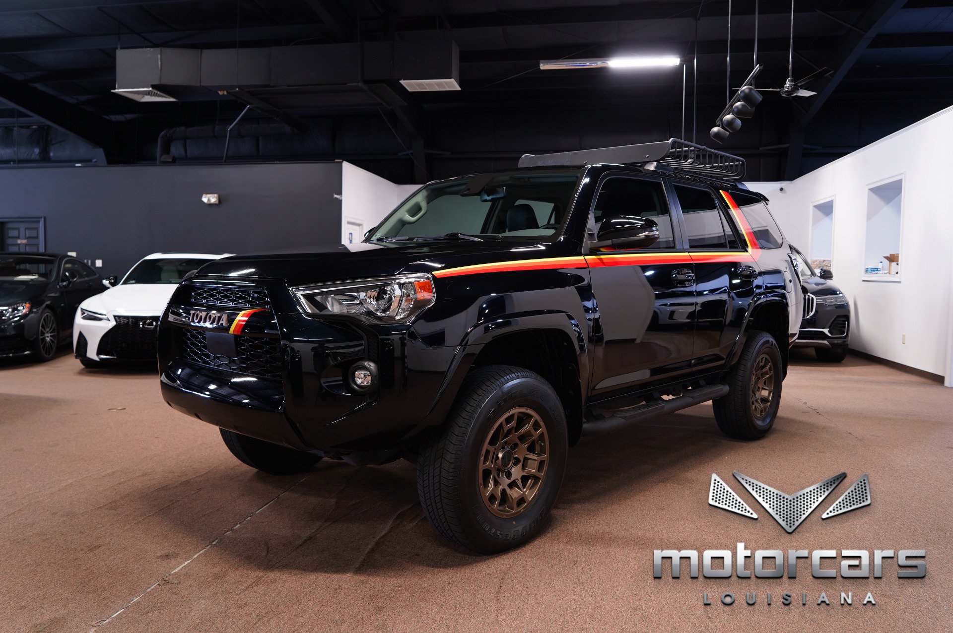 Used 2023 Toyota 4Runner 40th Anniversary SE AWD/4WD image 3