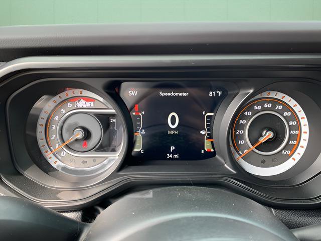 New 2024 Jeep Wrangler Unlimited Rubicon w/ Technology Group image 18