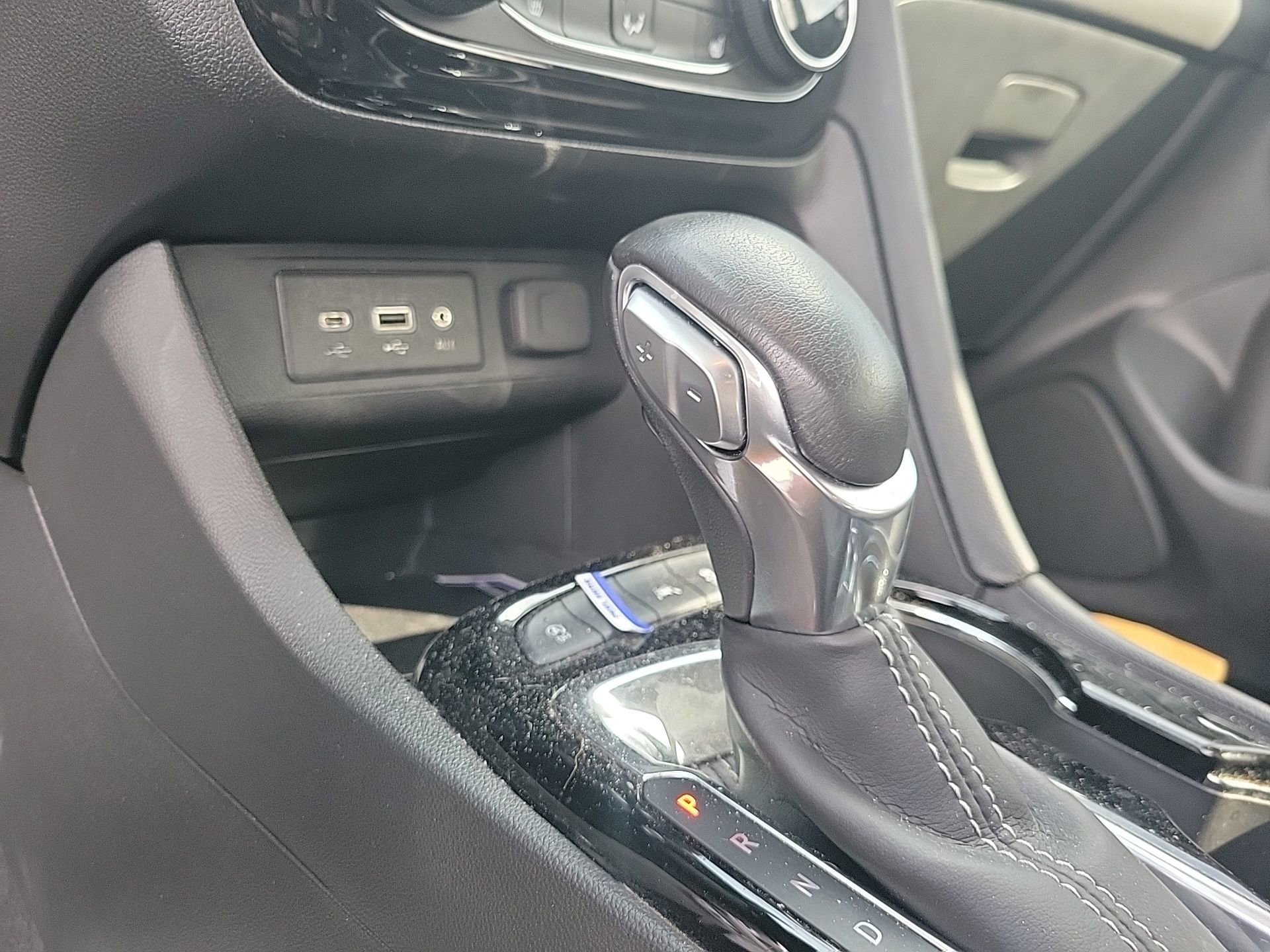 Used 2023 Buick Encore GX Preferred w/ Cold Weather Comfort Package image 32