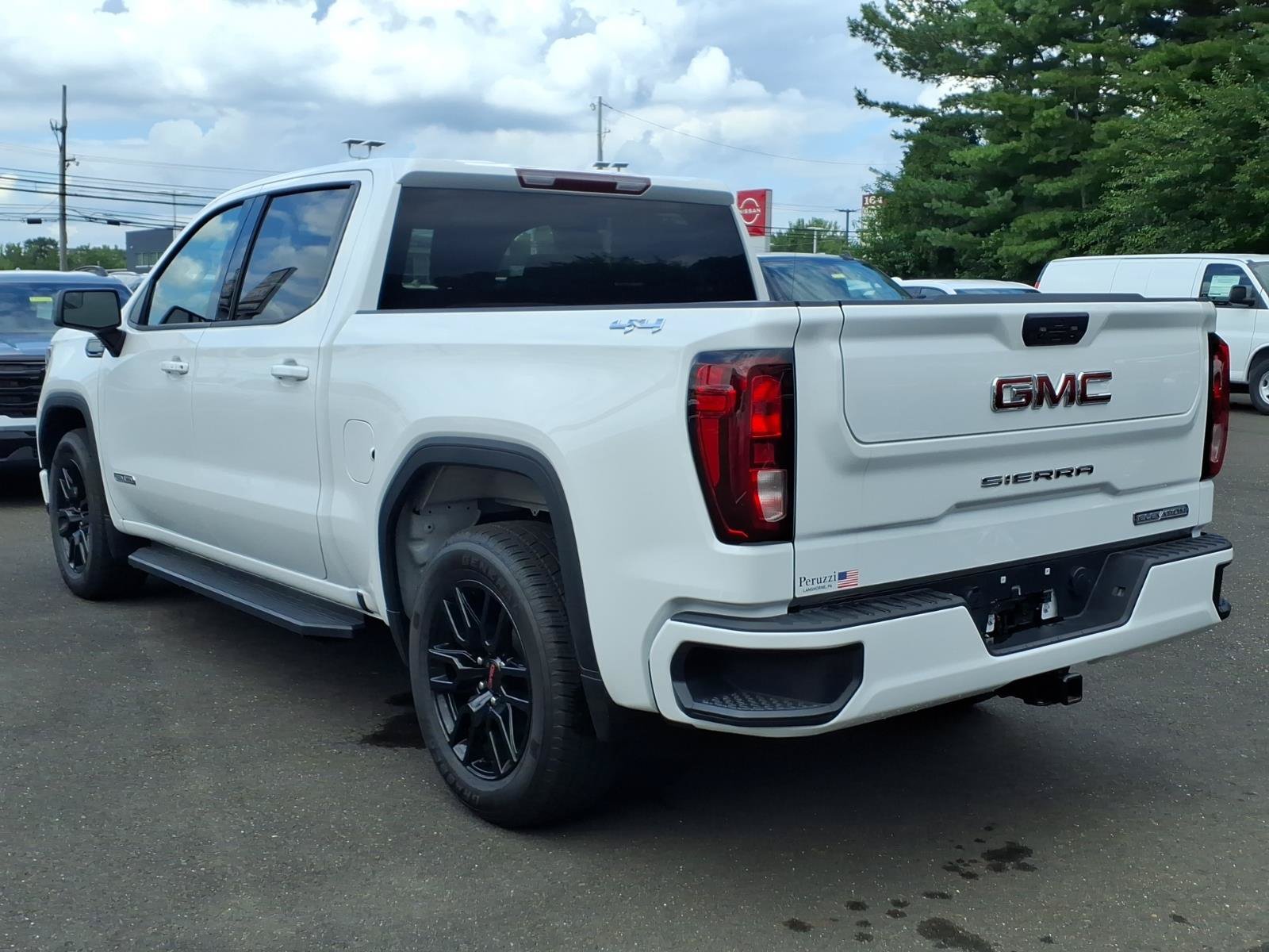 Certified 2023 GMC Sierra 1500 Elevation AWD/4WD image 7