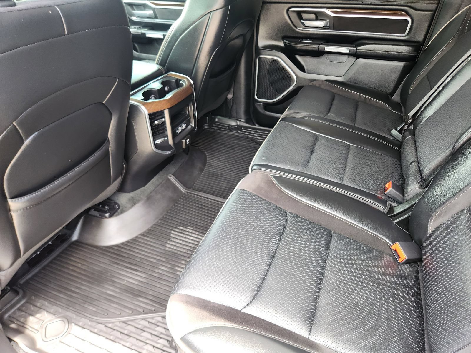 Used 2021 RAM 1500 Laramie w/ Laramie Southwest Edition RWD image 34
