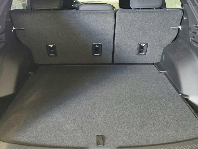 New 2026 Chevrolet Equinox EV LT image 10