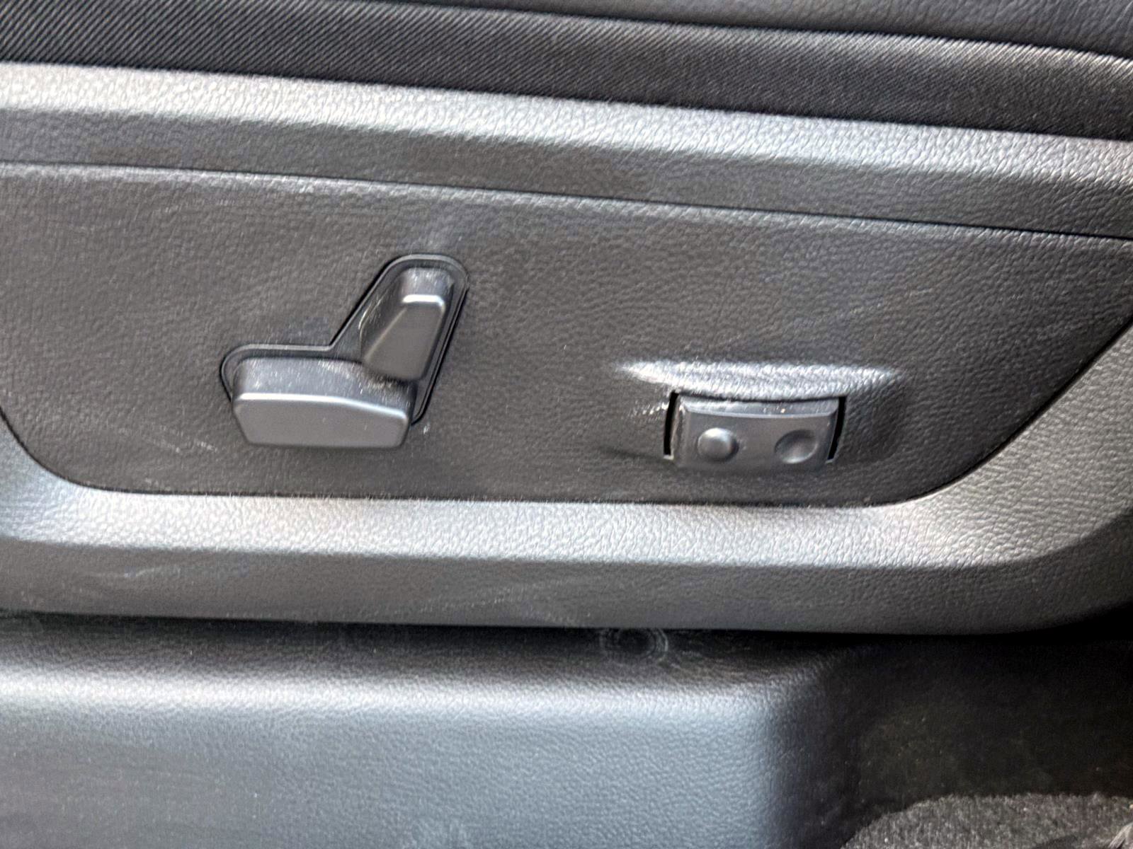 New 2025 RAM 2500 Laramie image 17