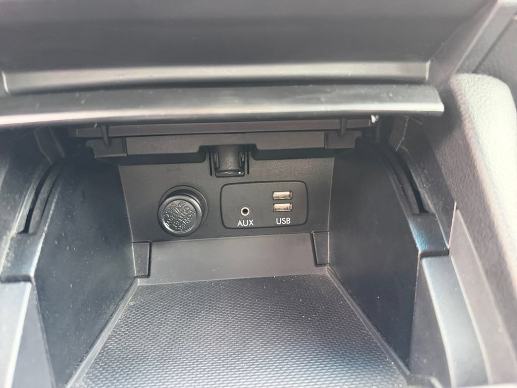 Used 2018 Subaru Legacy 2.5i Premium AWD/4WD image 24