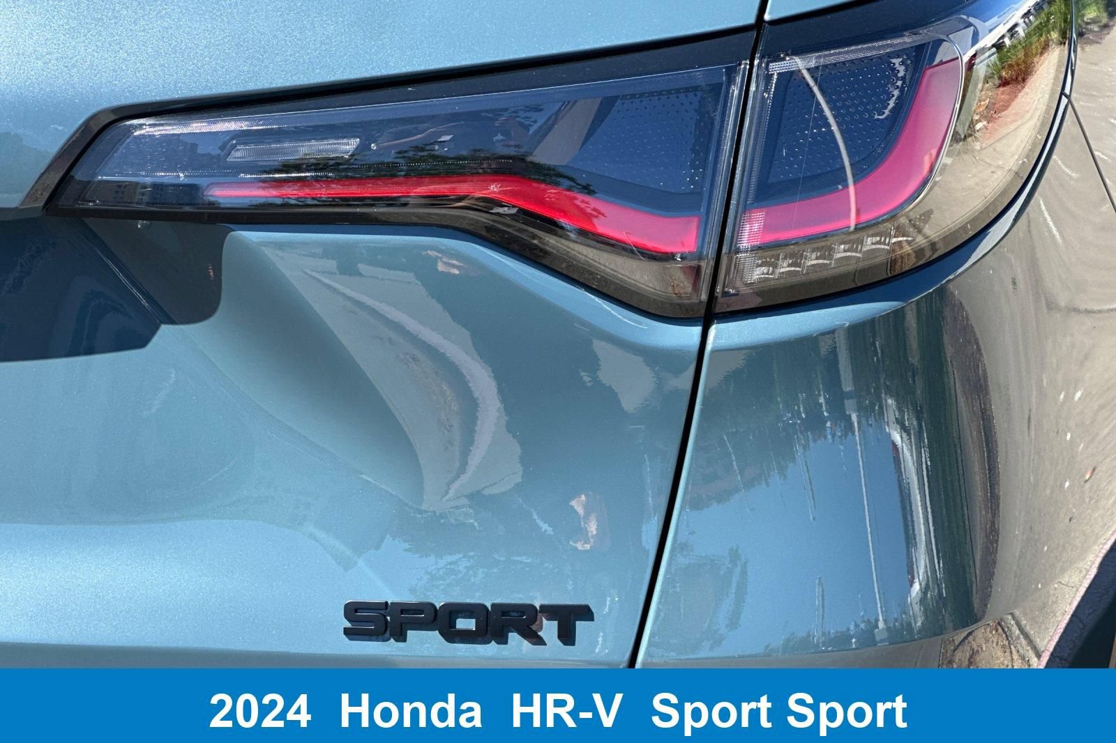 Used 2024 Honda HR-V Sport image 33