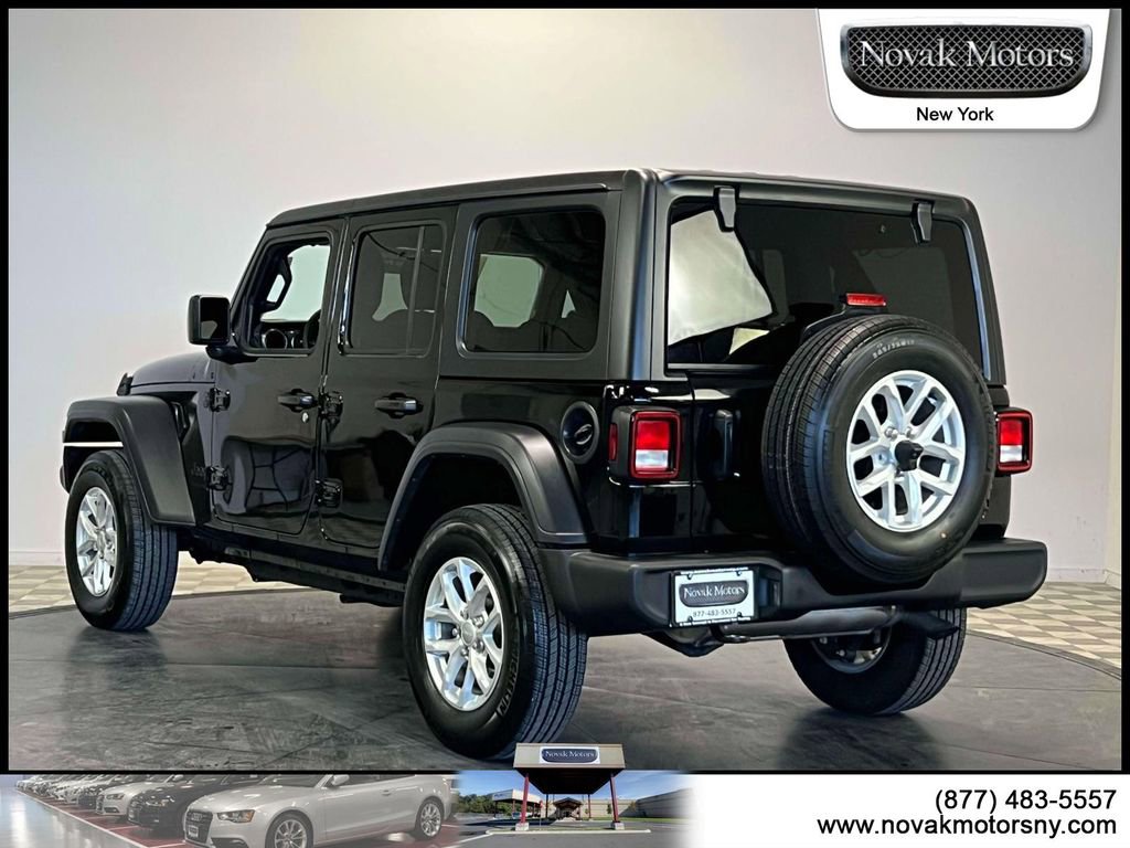 Used 2023 Jeep Wrangler Sport S AWD/4WD image 6