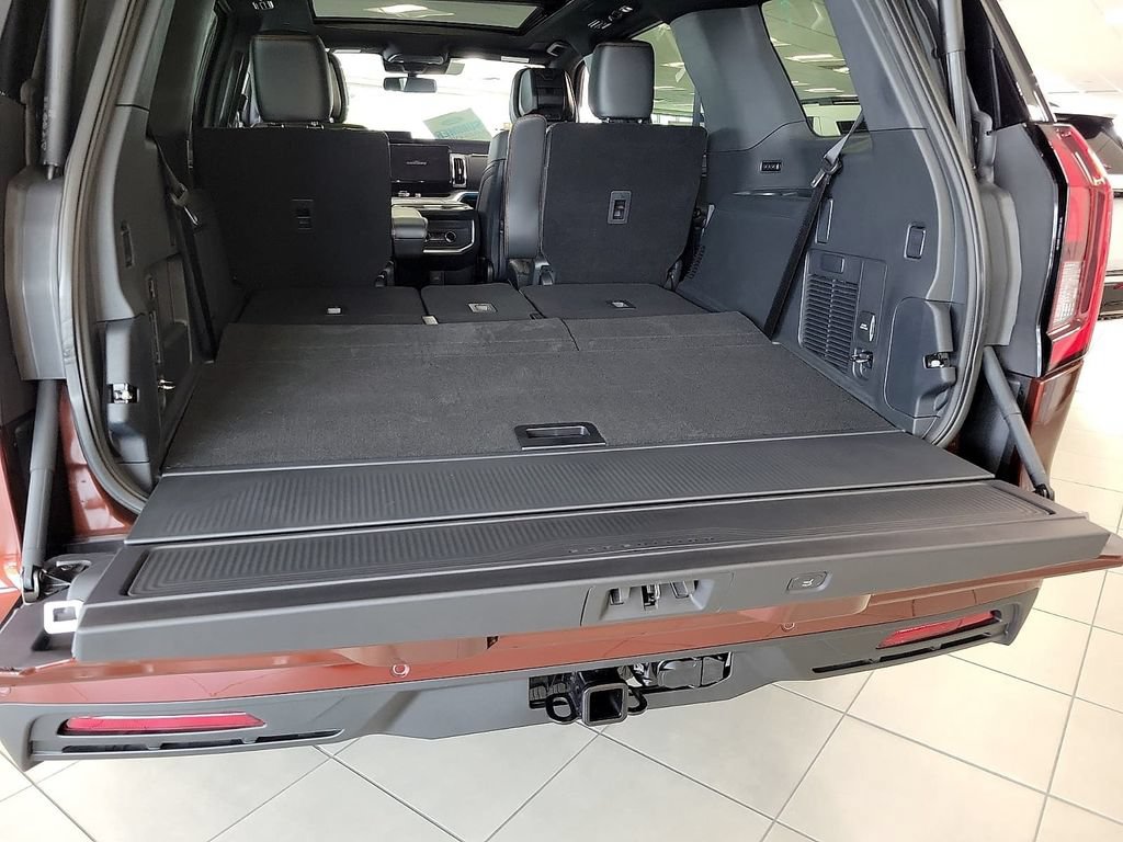 New 2027 Ford Expedition Tremor w/ Driver's Package AWD/4WD image 6