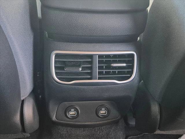 Used 2023 Hyundai Santa Fe SEL AWD/4WD image 17