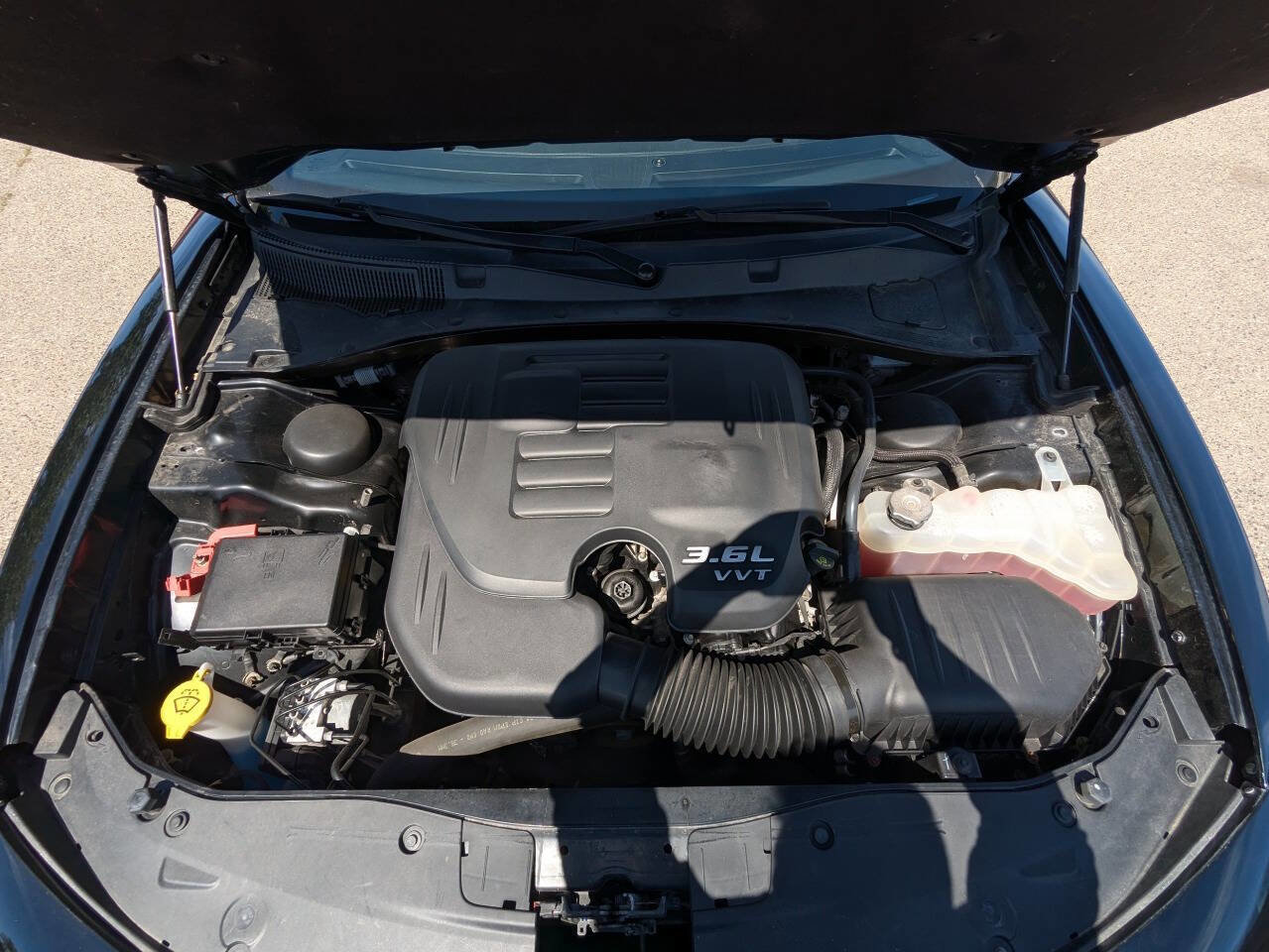 Used 2019 Dodge Charger SXT AWD/4WD image 28