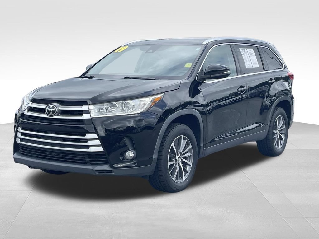 Used 2019 Toyota Highlander XLE FWD image 8