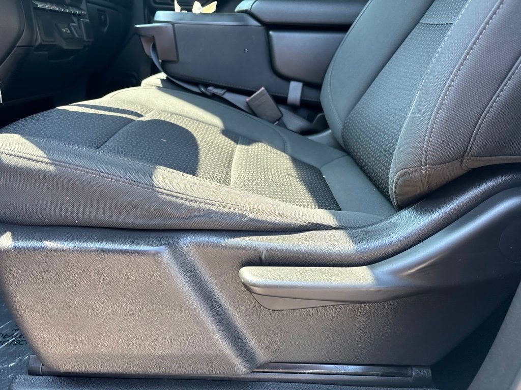 Used 2021 Chevrolet Silverado 1500 Custom AWD/4WD image 16