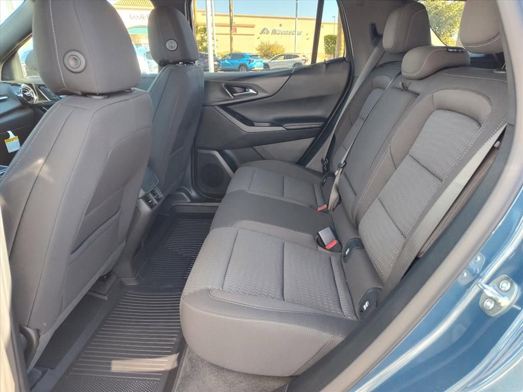 New 2026 Chevrolet Equinox LT w/ Safety and Technology Package image 7