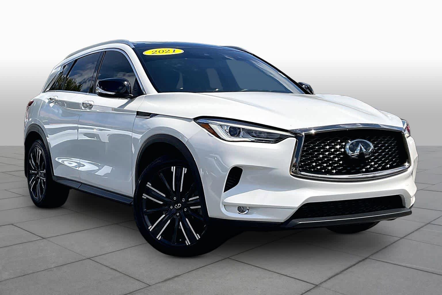 Used 2021 INFINITI QX50 Luxe w/ Appearance Package FWD image 3