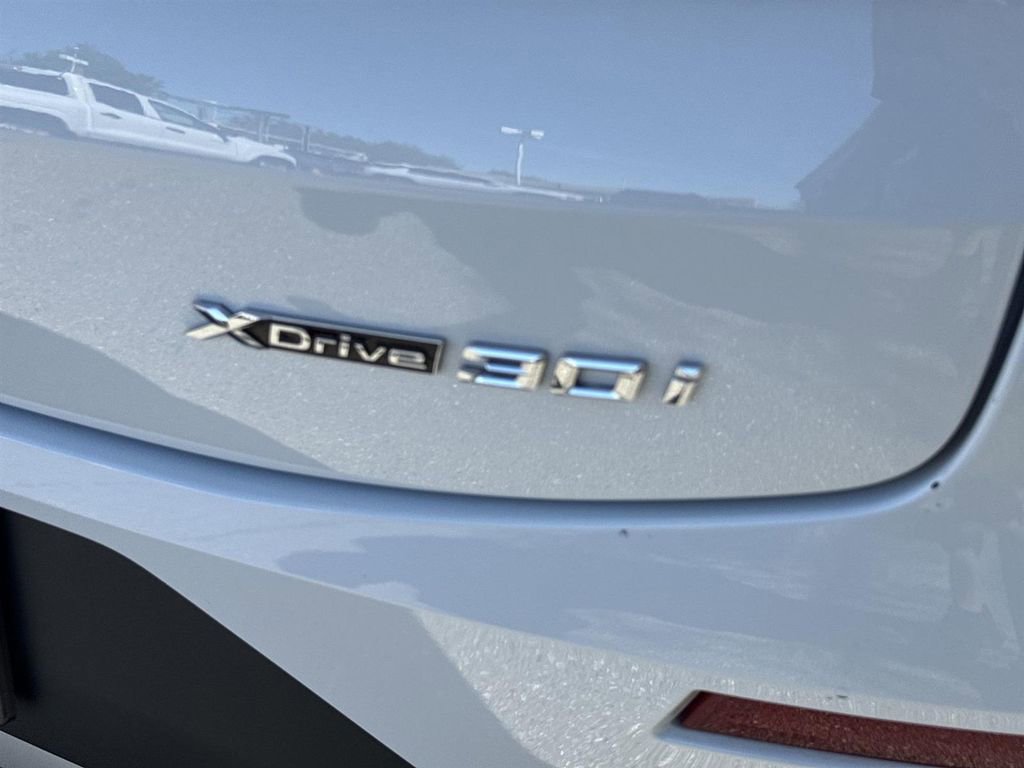 Used 2025 BMW X4 xDrive30i image 30
