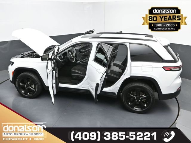 Used 2023 Jeep Grand Cherokee Altitude image 26