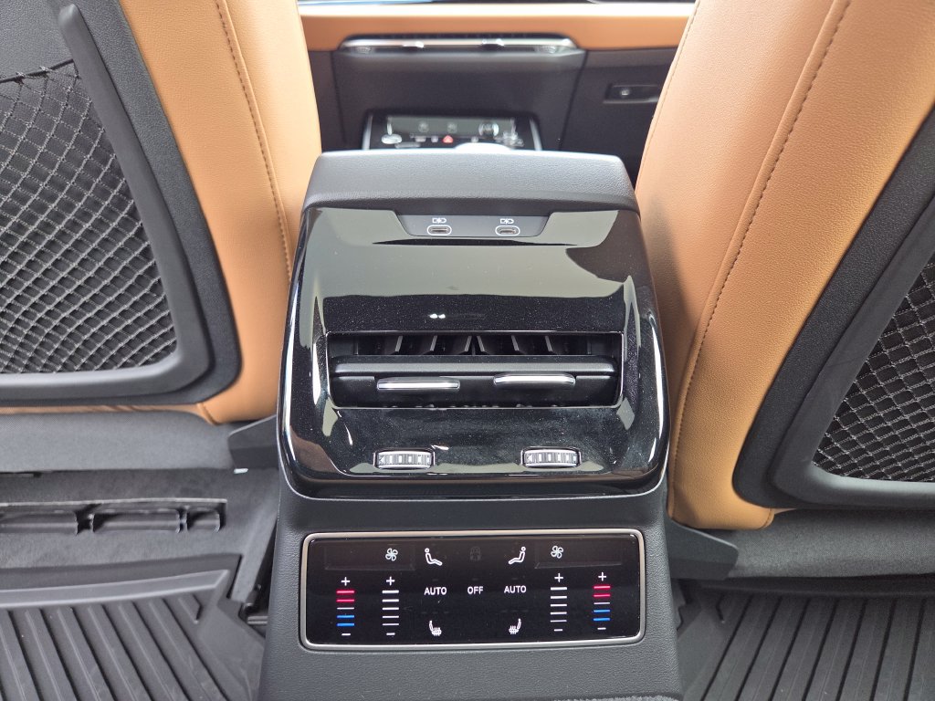 Certified 2026 Audi A6 Prestige w/ Prestige Package AWD/4WD image 35