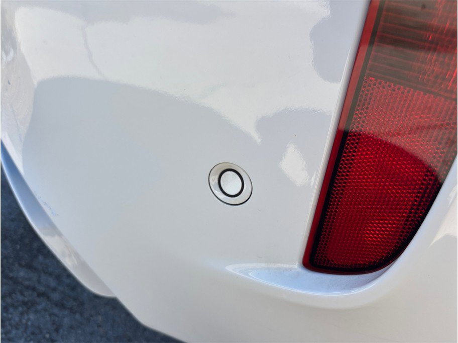 Used 2018 BMW X6 M AWD/4WD image 17