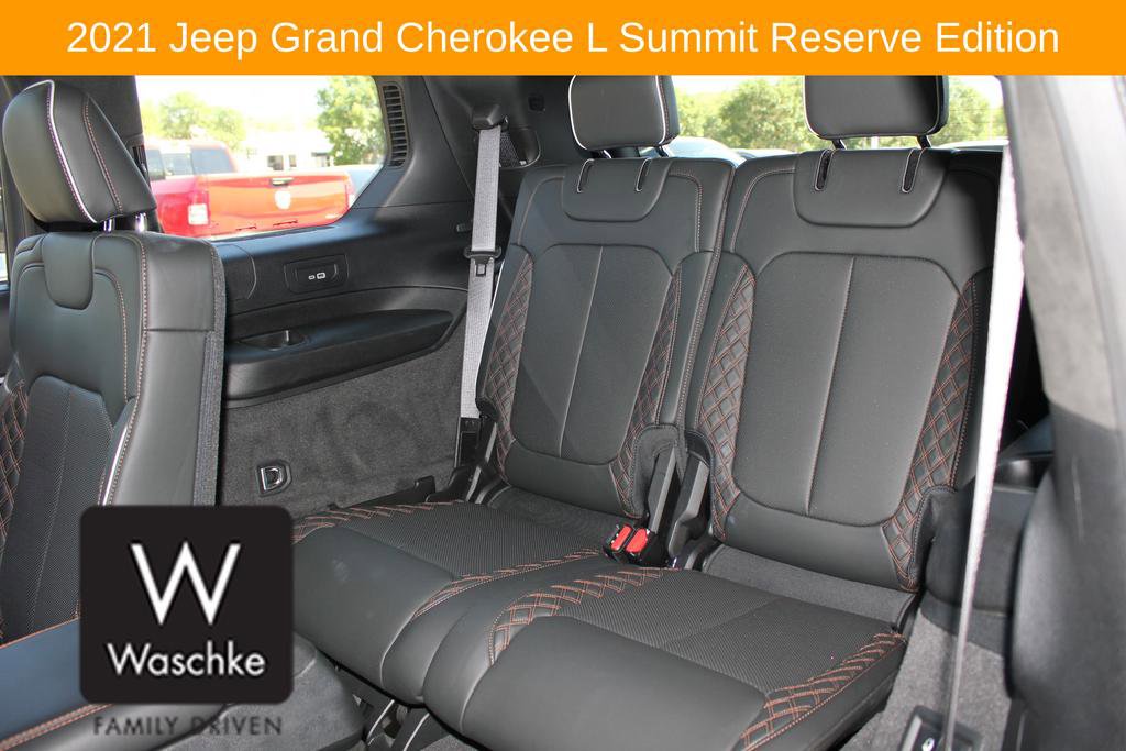 Used 2021 Jeep Grand Cherokee L Summit image 21
