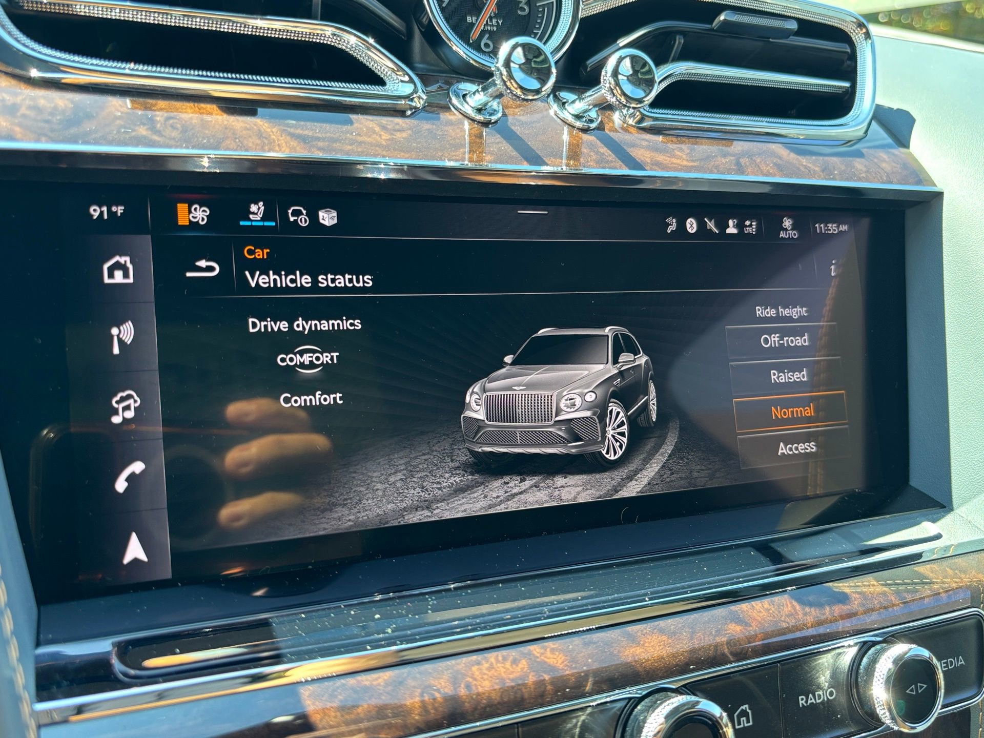 New 2025 Bentley Bentayga Extended Wheelbase image 57