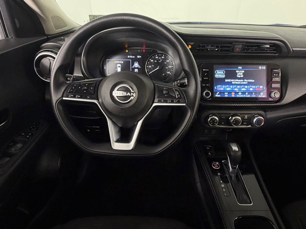 Used 2024 Nissan Kicks SV image 12