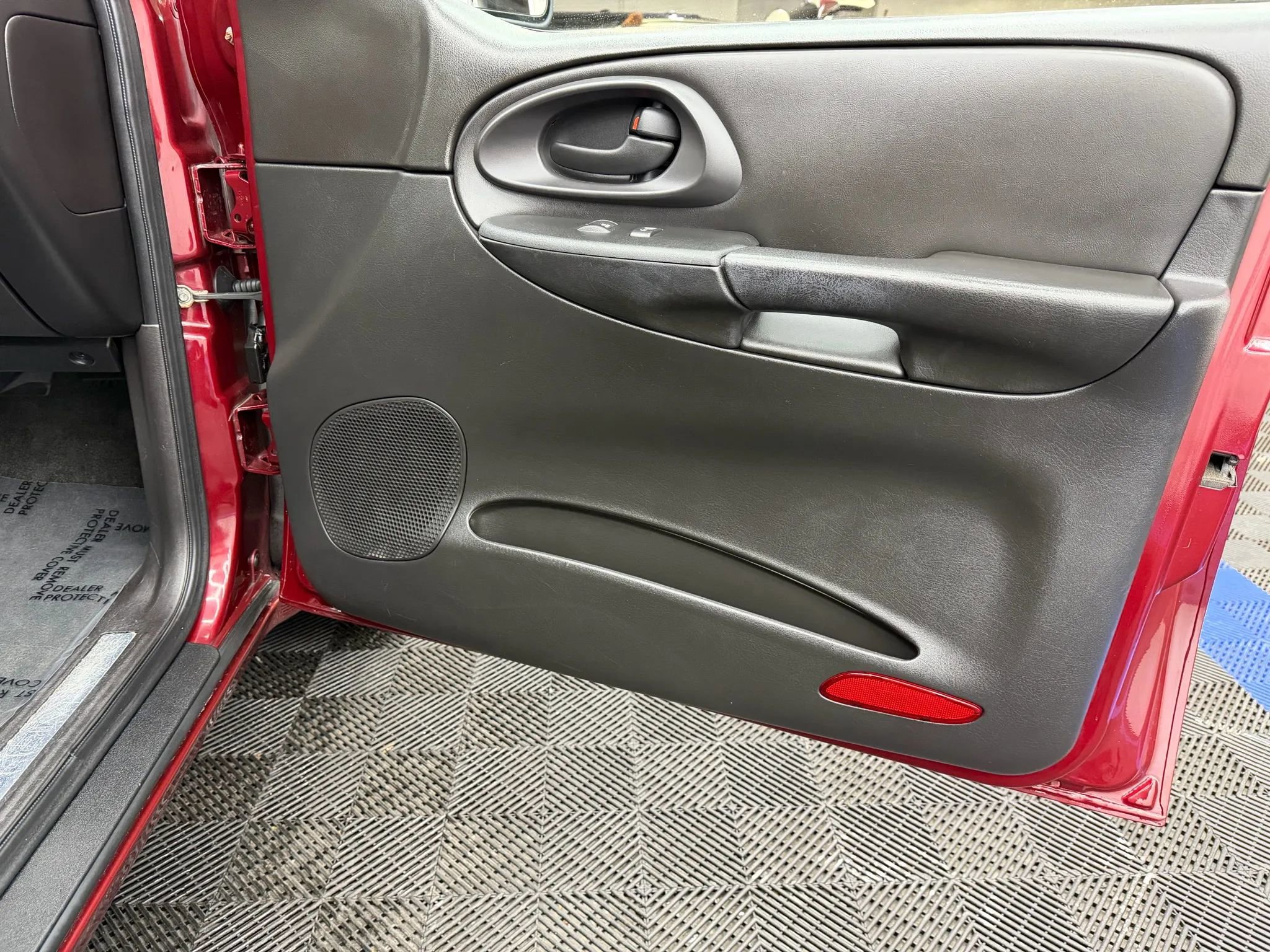 Used 2008 Chevrolet TrailBlazer SS image 7