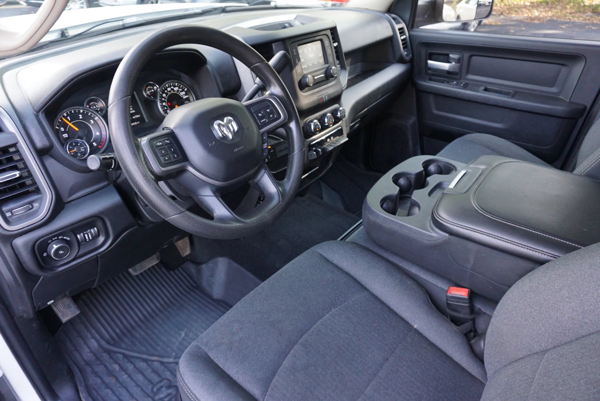 Used 2019 RAM 3500 Tradesman AWD/4WD image 25