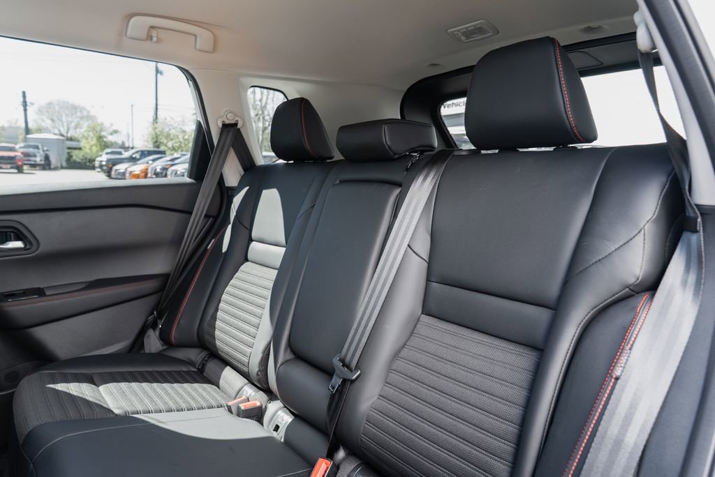 New 2026 Nissan Rogue SV AWD/4WD image 23