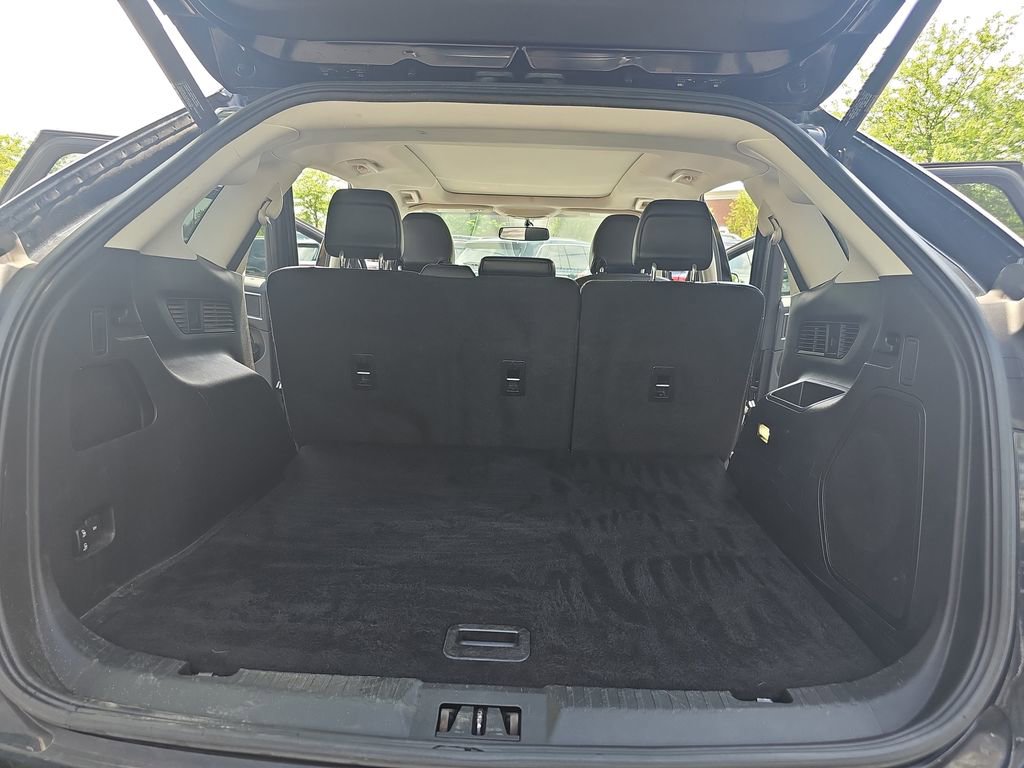 Used 2016 Ford Edge Titanium w/ Equipment Group 301A AWD/4WD image 12