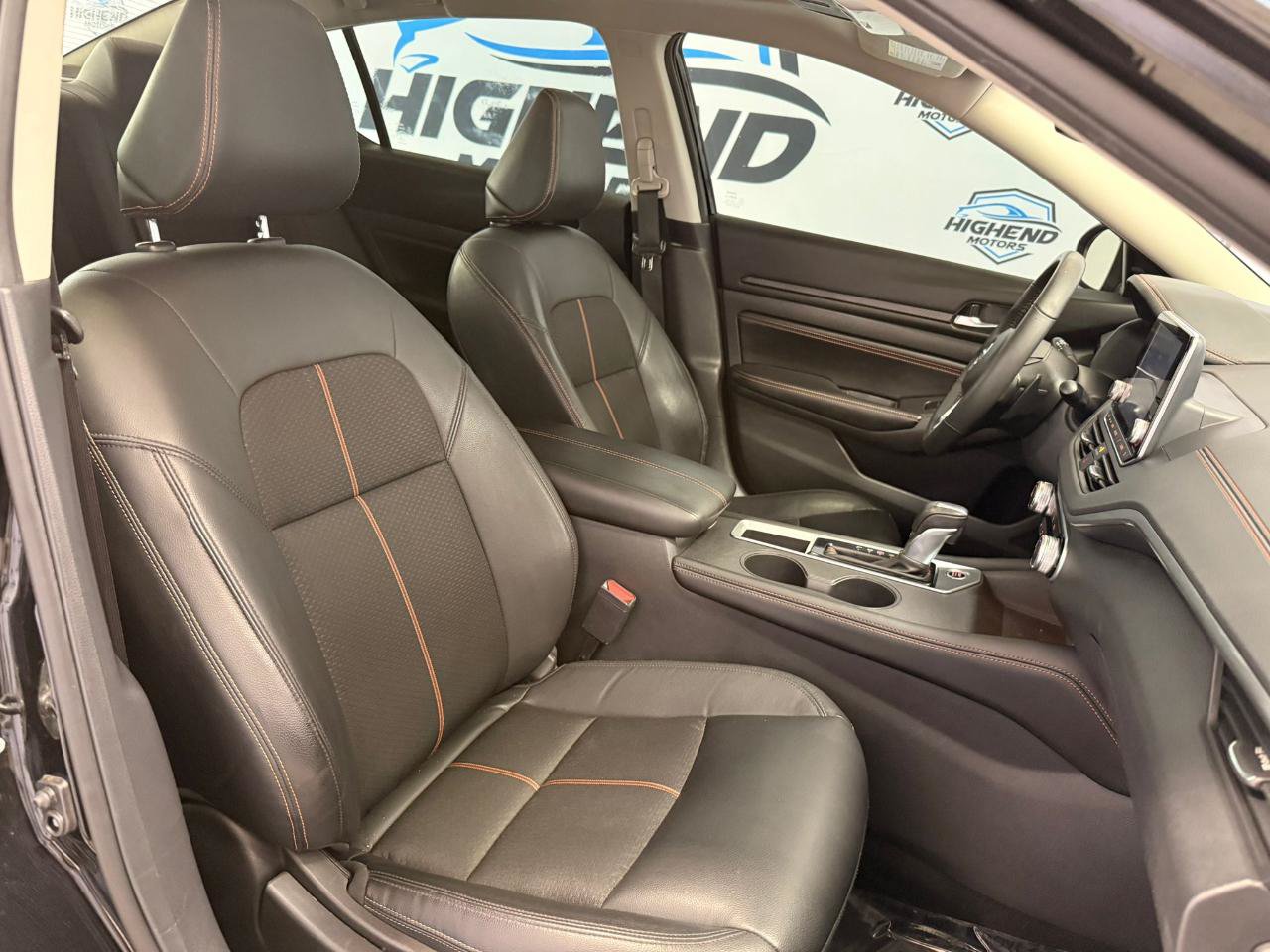 Used 2022 Nissan Altima 2.5 SR w/ Midnight Edition Package FWD image 22