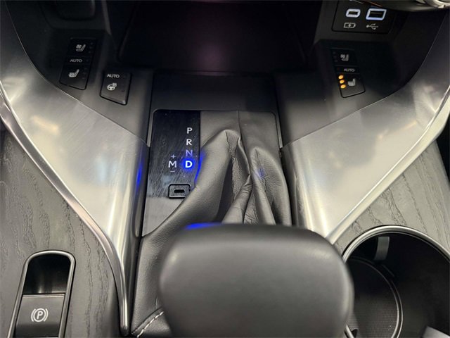 Used 2023 Lexus LX 600 4WD w/ Luxury Package image 25