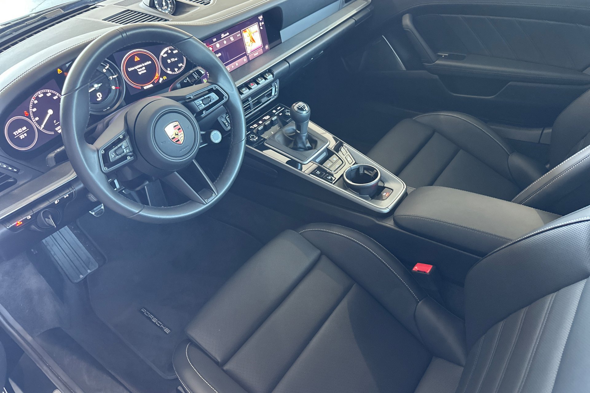 Used 2024 Porsche 911 Carrera S image 4