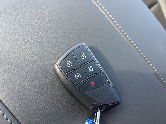 New 2026 Chevrolet Suburban LS image 38